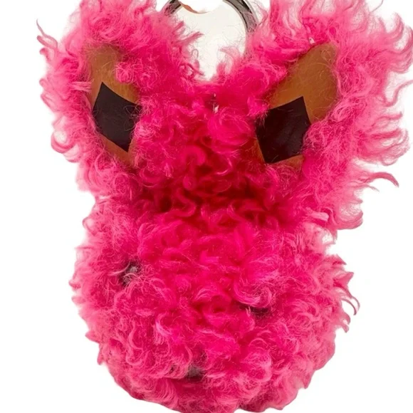 SOLD! MCM FAUX FUR PINK BUNNY BAG CHARM KEYCHAIN - Picture 5 of 10